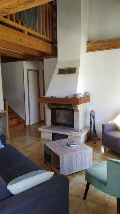 Maison De Montagne Au Calme Avec Cheminee Poubeau 외부 사진